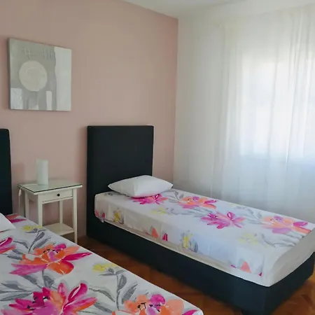 Apartman Zen - Heated Pool, Ev Type 2