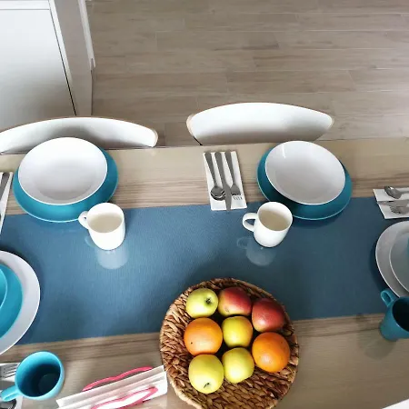 Zen - Heated Pool, Ev Type 2 Apartman