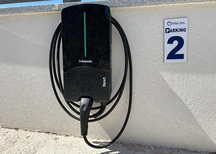 Zen - Heated Pool, Ev Type 2 * Трогір