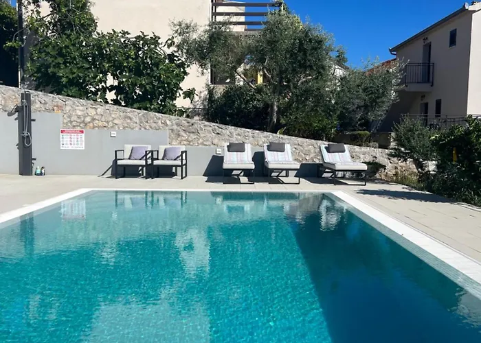 Appartement Zen - Heated Pool, Ev Type 2