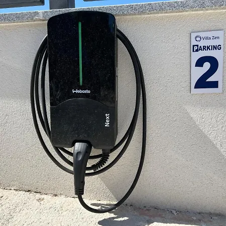 Zen - Heated Pool, Ev Type 2 * Τρογκίρ